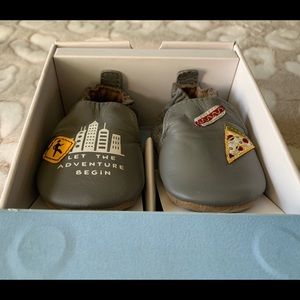 Robeez 0-6 months shoes